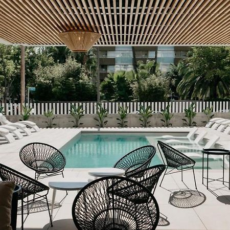 Instants Boutique Hotel (Adults Only) กัมบริลส์ ภายนอก รูปภาพ